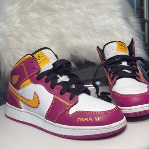Nike Air Jordan 1 Mid GS "Dia de Muertos" Size 7Y/Women's Size 8.5 DC0500-100